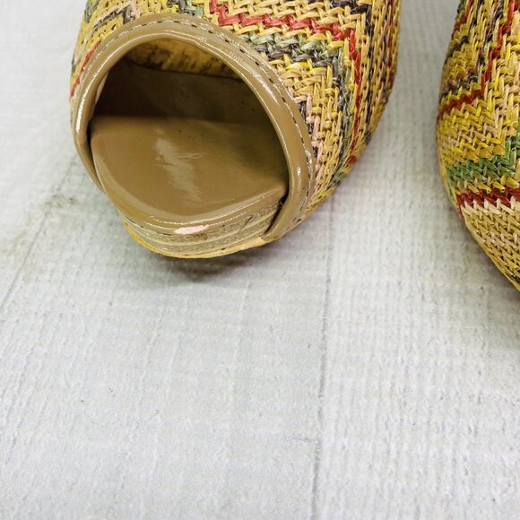 Henry Ferrera GOOD GIRL Beige Chevon Stripe Open Toe Slip On High Heels Size 7 - Picture 11 of 12